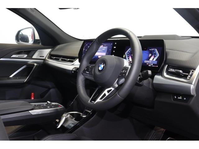 Ｘ２ ｘＤｒｉｖｅ　２０ｉ　Ｍスポーツハイラインパッケージ　ＢＭＷ認定中古車　車線逸脱警告　衝突軽減ブレーキ（8枚目）