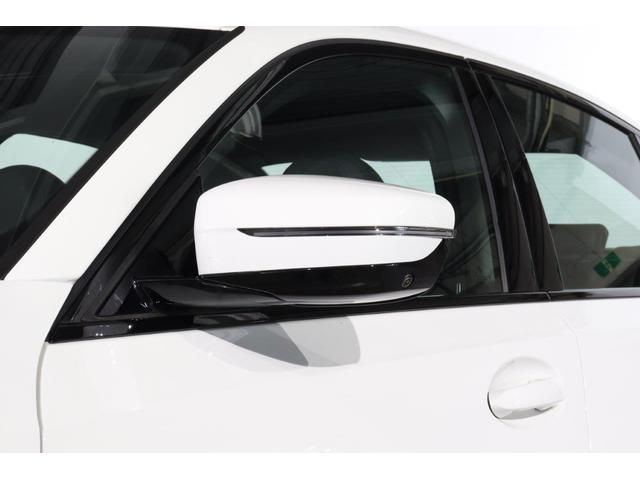 ３シリーズ ３３０ｅ　Ｍスポーツ　ハイラインパッケージ　ＢＭＷ認定中古車　車線逸脱警告　衝突軽減ブレーキ（10枚目）