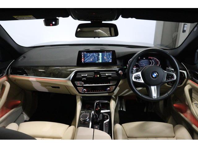 5シリーズ 530iツーリング Mスポーツ BMW認定中古車 車線逸脱警告 衝突軽減ブレーキ(3枚目)