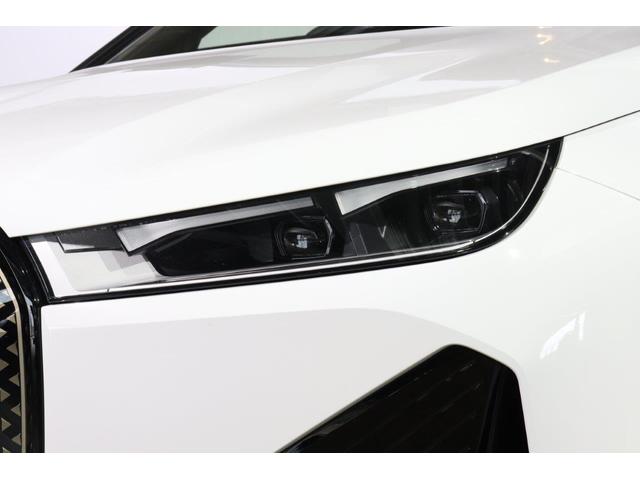 ｉＸ ｘＤｒｉｖｅ　５０　ＢＭＷ認定中古車　車線逸脱警告　衝突軽減ブレーキ（5枚目）