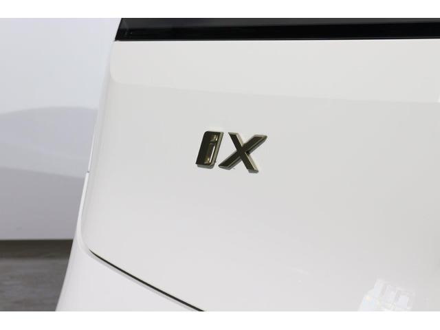 ｉＸ ｘＤｒｉｖｅ　５０　ＢＭＷ認定中古車　車線逸脱警告　衝突軽減ブレーキ（11枚目）