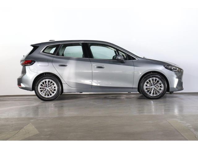 2シリーズ 218dアクティブツアラー エクスクルーシブ BMW認定中古車 車線逸脱警告 衝突軽減ブレーキ(4枚目)