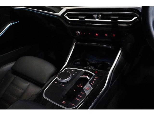 ３シリーズ ３３０ｅ　Ｍスポーツ　ハイラインパッケージ　ＢＭＷ認定中古車　車線逸脱警告　衝突軽減ブレーキ（20枚目）