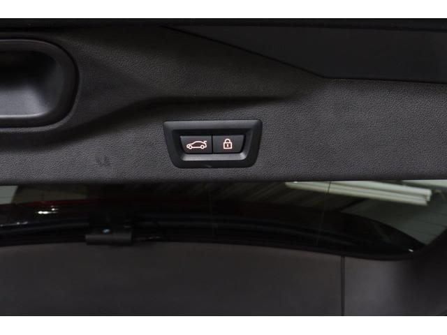 Ｘ７ Ｍ６０ｉ　ｘＤｒｉｖｅ　ＢＭＷ認定中古車　車線逸脱警告　衝突軽減ブレーキ（7枚目）