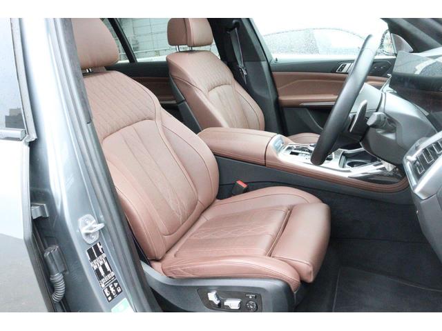 Ｘ７ Ｍ６０ｉ　ｘＤｒｉｖｅ　ＢＭＷ認定中古車　車線逸脱警告　衝突軽減ブレーキ（9枚目）