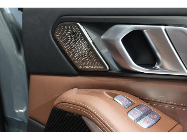 Ｘ７ Ｍ６０ｉ　ｘＤｒｉｖｅ　ＢＭＷ認定中古車　車線逸脱警告　衝突軽減ブレーキ（15枚目）