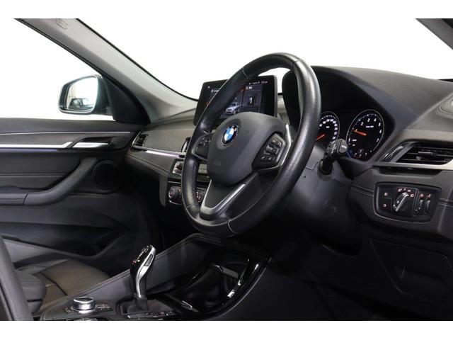 Ｘ１ ｓＤｒｉｖｅ　１８ｉ　ｘライン　ハイラインパッケージ　ＢＭＷ認定中古車　車線逸脱警告　衝突軽減ブレーキ（8枚目）