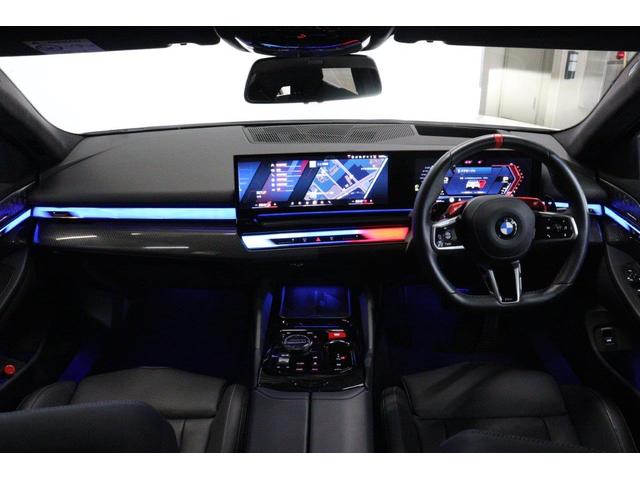 Ｍ５ Ｍ５　ＢＭＷ認定中古車　車線逸脱警告　衝突軽減ブレーキ（3枚目）