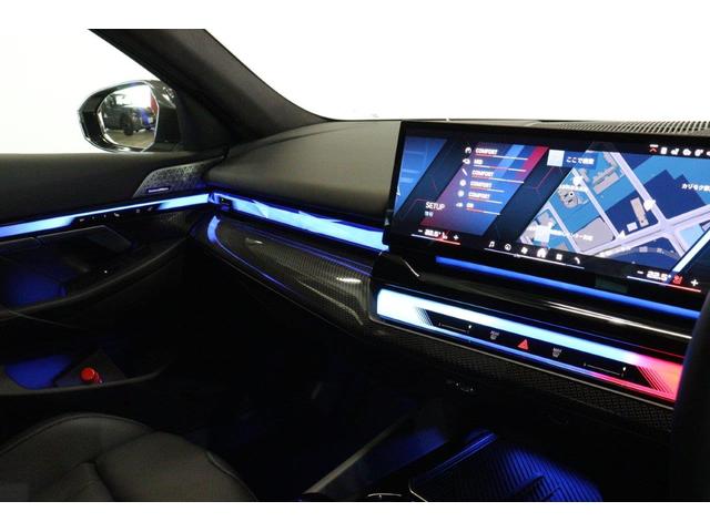 Ｍ５ Ｍ５　ＢＭＷ認定中古車　車線逸脱警告　衝突軽減ブレーキ（24枚目）