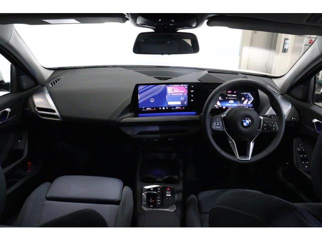 １シリーズ １２０ｄ　ハイラインパッケージ　ＢＭＷ認定中古車　車線逸脱警告　衝突軽減ブレーキ（3枚目）