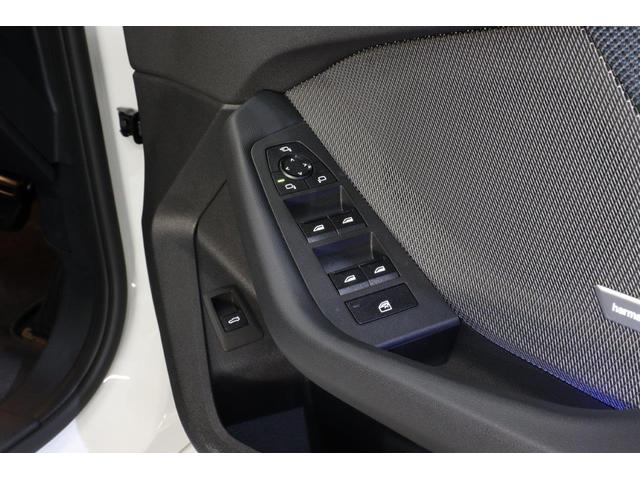 １シリーズ １２０ｄ　ハイラインパッケージ　ＢＭＷ認定中古車　車線逸脱警告　衝突軽減ブレーキ（12枚目）