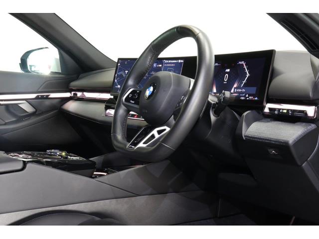 5シリーズ 523d xDriveツーリング Mスポーツ BMW認定中古車 車線逸脱警告 衝突軽減ブレーキ(8枚目)