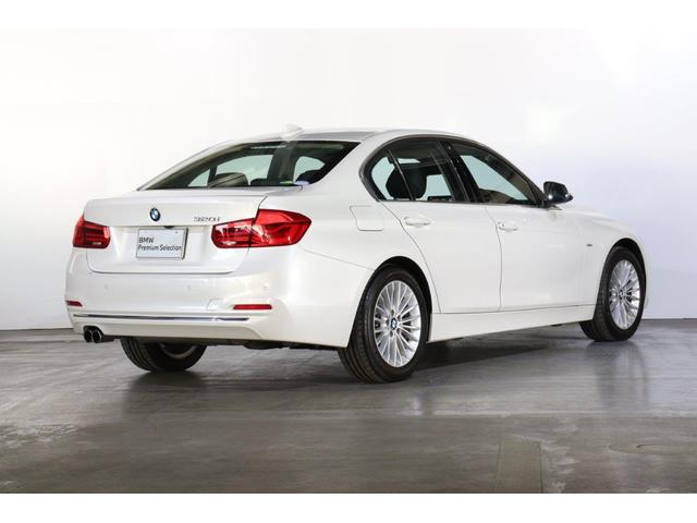 常時５０台の展示でお客様のご来店をお待ちしております。　在庫問い合わせなど、お気軽にご連絡下さい。　０３−３５９９−３７４０