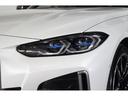 Ｍ５０　ＢＭＷ認定中古車　２０２３年モデル　電気自動車　税制優遇車両　東京都／初度登録より５年間自動車税免税　ブラックレザーシード　前後バンパーセンサー　バックアイカメラ　プライバシーガラス　スマートキー(8枚目)