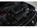 ３シリーズ ３１８ｉツーリング　Ｍスポーツ　エディションシャドー　ＢＭＷ認定中古車　２０１８年モデル　ブラック・レザーシート　シートヒーター　マルチ液晶ディスプレイ　１９インチ・アロイホイール　ダークカーボン・インテリアトリム　前後バンパーセンサー　バックカメラ（8枚目）