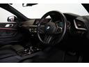 １１８ｉ　Ｍスポーツ　ＢＭＷ認定中古車　２０２２年モデル　ナビゲーション・パッケージ　前後バンパーセンサー　バックカメラ　１８インチ・アロイホイール　デジタルキー　スマートキー　ワイヤレス充電無し、キック開閉なし（18枚目）