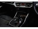 ３１８ｉ　ＢＭＷ認定中古車　車線逸脱警告　衝突軽減ブレーキ（16枚目）