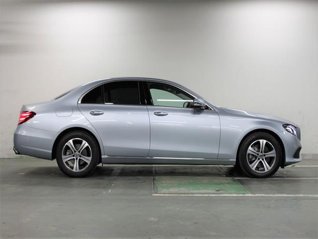 E200 4マチック アバンギャルド レザーパッケージ 2年保証(2枚目)