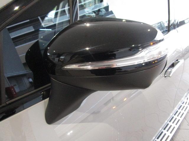 ＥＱＳ ＳＵＶ ＥＱＳ５８０　４ＭＡＴＩＣ　ＳＵＶ　スポーツ　ナイトパッケージ　３列シート　Ｂｌｕｅｔｏｏｔｈ接続　ＥＴＣ　ＬＥＤヘッドライト　ＴＶ　クルーズコントロール　コネクテッド機能　シートエアコン　シートヒーター　ナビ　バックモニター　パワーシート（4枚目）