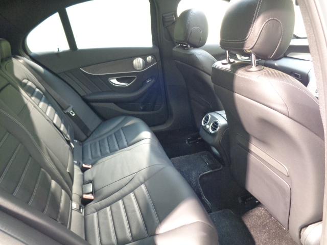 Ｃクラス Ｃ２２０　ｄ　ローレウスエディション　スポーツプラスパッケージ　レザーエクスクルーシブパッケージ　Ｂｌｕｅｔｏｏｔｈ接続　ＥＴＣ　ＬＥＤヘッドライト　ＴＶ　アイドリングストップ　クルーズコントロール　コネクテッド機能　サイドカメラ（25枚目）