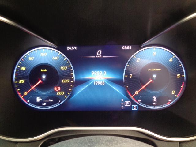 Ｃクラス Ｃ２２０　ｄ　ローレウスエディション　スポーツプラスパッケージ　レザーエクスクルーシブパッケージ　Ｂｌｕｅｔｏｏｔｈ接続　ＥＴＣ　ＬＥＤヘッドライト　ＴＶ　アイドリングストップ　クルーズコントロール　コネクテッド機能　サイドカメラ（35枚目）