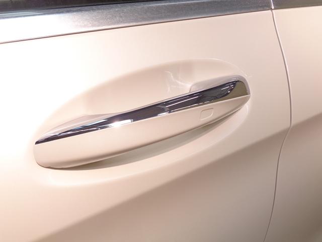 ＧＬＣ ＧＬＣ２００　クーペ　スポーツ　Ｂｌｕｅｔｏｏｔｈ接続　ＥＴＣ　ＬＥＤヘッドライト　ＴＶ　アイドリングストップ　クルーズコントロール　コネクテッド機能　サイドカメラ　シートヒーター　トランクスルー　ナビ　バックモニター　パワーシート（11枚目）