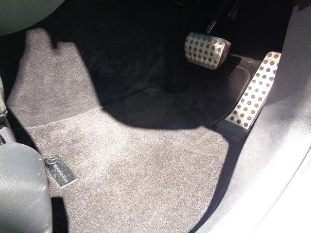 ＧＬＣ ＧＬＣ２００　クーペ　スポーツ　Ｂｌｕｅｔｏｏｔｈ接続　ＥＴＣ　ＬＥＤヘッドライト　ＴＶ　アイドリングストップ　クルーズコントロール　コネクテッド機能　サイドカメラ　シートヒーター　トランクスルー　ナビ　バックモニター　パワーシート（20枚目）