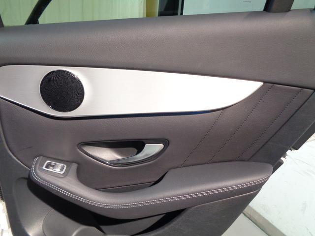 ＧＬＣ ＧＬＣ２００　クーペ　スポーツ　Ｂｌｕｅｔｏｏｔｈ接続　ＥＴＣ　ＬＥＤヘッドライト　ＴＶ　アイドリングストップ　クルーズコントロール　コネクテッド機能　サイドカメラ　シートヒーター　トランクスルー　ナビ　バックモニター　パワーシート（23枚目）