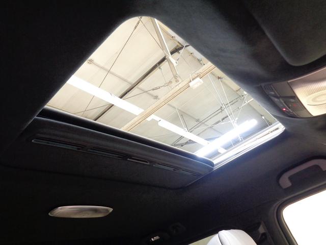 Ｇクラス Ｇ４５０　ｄ　ローンチエディション　Ｂｌｕｅｔｏｏｔｈ接続　ＥＴＣ　ＬＥＤヘッドライト　ＴＶ　アイドリングストップ　クルーズコントロール　コネクテッド機能　サイドカメラ　サンルーフ・ガラスルーフ　シートエアコン　シートヒーター　ナビ（18枚目）