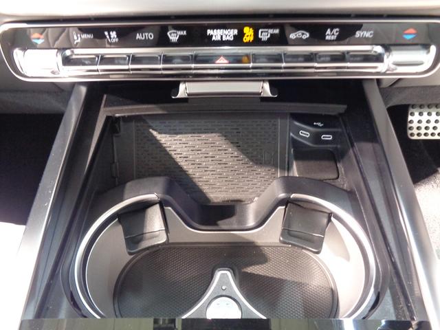 Ｇクラス Ｇ４５０　ｄ　ローンチエディション　Ｂｌｕｅｔｏｏｔｈ接続　ＥＴＣ　ＬＥＤヘッドライト　ＴＶ　アイドリングストップ　クルーズコントロール　コネクテッド機能　サイドカメラ　サンルーフ・ガラスルーフ　シートエアコン　シートヒーター　ナビ（27枚目）