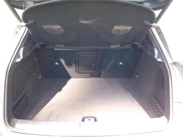 ＧＬＡクラス ＧＬＡ２５０　４マチック　レザーエクスクルーシブパッケージ　レーダーセーフティパッケージ　Ｂｌｕｅｔｏｏｔｈ接続　ＣＤ　ＤＶＤ再生　ＥＴＣ　ＬＥＤヘッドライト　ＴＶ　アイドリングストップ　クルーズコントロール（6枚目）