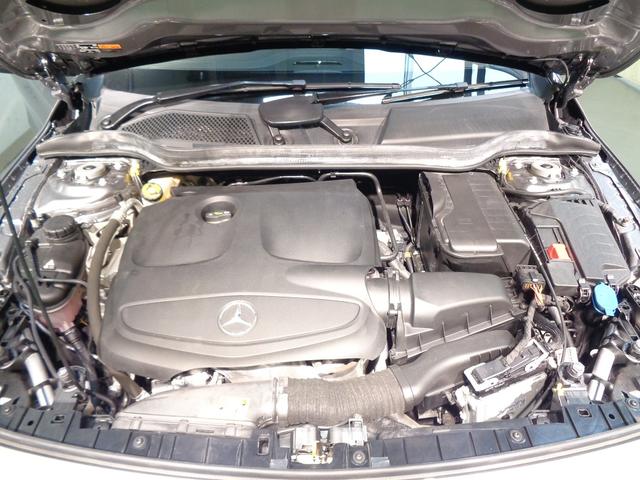 ＧＬＡクラス ＧＬＡ２５０　４マチック　レザーエクスクルーシブパッケージ　レーダーセーフティパッケージ　Ｂｌｕｅｔｏｏｔｈ接続　ＣＤ　ＤＶＤ再生　ＥＴＣ　ＬＥＤヘッドライト　ＴＶ　アイドリングストップ　クルーズコントロール（18枚目）