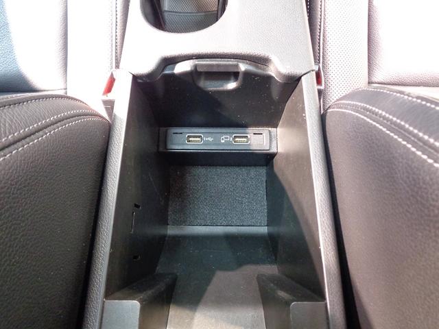 ＧＬＡクラス ＧＬＡ２５０　４マチック　レザーエクスクルーシブパッケージ　レーダーセーフティパッケージ　Ｂｌｕｅｔｏｏｔｈ接続　ＣＤ　ＤＶＤ再生　ＥＴＣ　ＬＥＤヘッドライト　ＴＶ　アイドリングストップ　クルーズコントロール（34枚目）