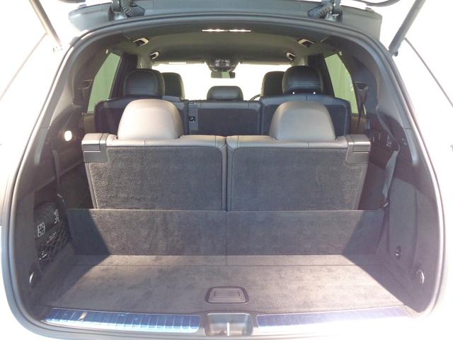 ＧＬＥ ＧＬＥ３００　ｄ　４マチック　ＡＭＧライン　３列シート　Ｂｌｕｅｔｏｏｔｈ接続　ＥＴＣ　ＬＥＤヘッドライト　ＴＶ　アイドリングストップ　クルーズコントロール　コネクテッド機能　サイドカメラ　シートヒーター　トランクスルー　ナビ　バックモニター（6枚目）