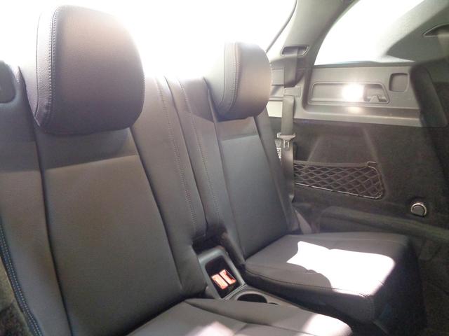 ＧＬＥ ＧＬＥ３００　ｄ　４マチック　ＡＭＧライン　３列シート　Ｂｌｕｅｔｏｏｔｈ接続　ＥＴＣ　ＬＥＤヘッドライト　ＴＶ　アイドリングストップ　クルーズコントロール　コネクテッド機能　サイドカメラ　シートヒーター　トランクスルー　ナビ　バックモニター（27枚目）