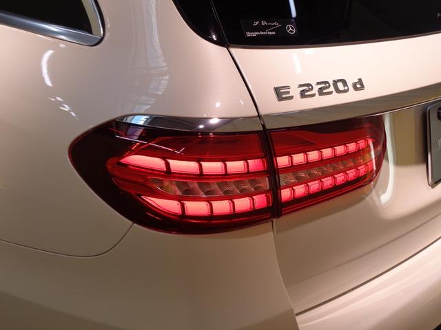 Ｅクラスステーションワゴン Ｅ２２０　ｄ　ステーションワゴン　スポーツ　ＡＭＧラインイン　テリアパッケージ・エクスクルーシブパッケージ（12枚目）