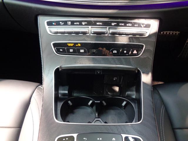 Ｅクラスステーションワゴン Ｅ２２０　ｄ　ステーションワゴン　スポーツ　ＡＭＧラインイン　テリアパッケージ・エクスクルーシブパッケージ（29枚目）