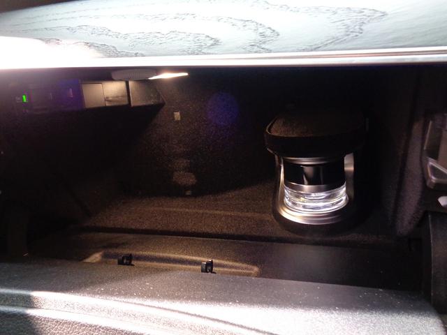 Ｅクラスステーションワゴン Ｅ２２０　ｄ　ステーションワゴン　スポーツ　ＡＭＧラインイン　テリアパッケージ・エクスクルーシブパッケージ（38枚目）