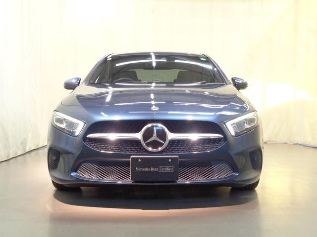 Ａクラスセダン Ａ２００　ｄ　セダン　レーダーセーフティパッケージ・ナビゲー　ションパッケージ（2枚目）