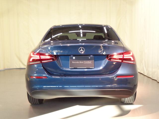 Ａクラスセダン Ａ２００　ｄ　セダン　レーダーセーフティパッケージ・ナビゲー　ションパッケージ（5枚目）