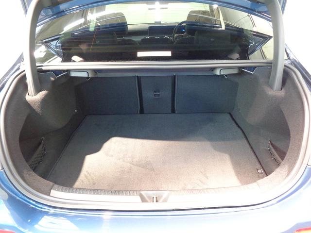 Ａクラスセダン Ａ２００　ｄ　セダン　レーダーセーフティパッケージ・ナビゲー　ションパッケージ（6枚目）