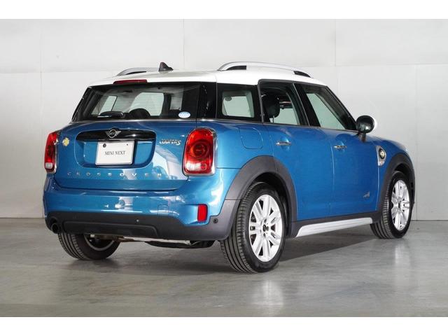 ＭＩＮＩ クーパーＳ　Ｅ　クロスオーバー　オール４　ＭＩＮＩ認定中古車　２０１９年モデル　ペッパー・パッケージ　１８インチ・アロイホイール　ホワイトルーフ　シート・ヒーター　オートトランク　ＬＥＤヘッドライト　ＡＣＣ　衝突軽減ブレーキ　スマートキー（2枚目）