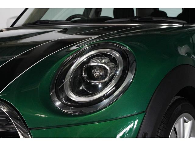 クーパーＳＤ　ＭＩＮＩ認定中古車　２０２０年モデル　カメラパッケージ　ペッパーパッケージ　１７インチ・アロイホイール　ランフラットタイヤ　ＢＬＵＥＴＯＯＴＨ　ＥＴＣ２．０　アクティブ・クルーズコントロール（ＡＣＣ）(8枚目)