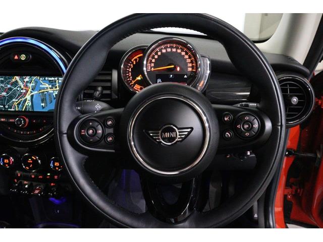 ＭＩＮＩ クーパーＳ　ＭＩＮＩ認定中古車　ペッパーパッケージ　カメラパッケージ　ＳＴＵＤＩＯ　ＳＴＹＬＥ　１７インチアルミ　アームレスト　ＡＣＣ　衝突軽減ブレーキ　ＬＥＤヘッドライト　ＢＬＵＥＴＯＯＴＨ（23枚目）