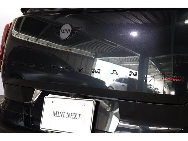 ＭＩＮＩ ＪＣＷ　クロスオーバー　プレミアム＋Ｐ　ＪＣＷトリム　ＭＩＮＩ認定中古車　Ｌパッケージ　２０インチ　パノラマサンルーフ　レッドルーフ　アクティブクルーズコントロールシステム（14枚目）