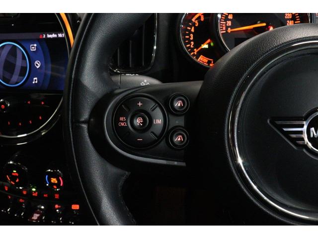 ＭＩＮＩ クーパーＤ　クロスオーバー　ＭＩＮＩ認定中古車　衝突被害軽減ブレーキ　アクティブクルーズコントロール　ＬＥＤヘッドライト　電動リアゲート　ユニオンジャックテールライト　タッチパネルナビゲーションシステム　Ｂｌｕｅｔｏｏｔｈ接続（19枚目）