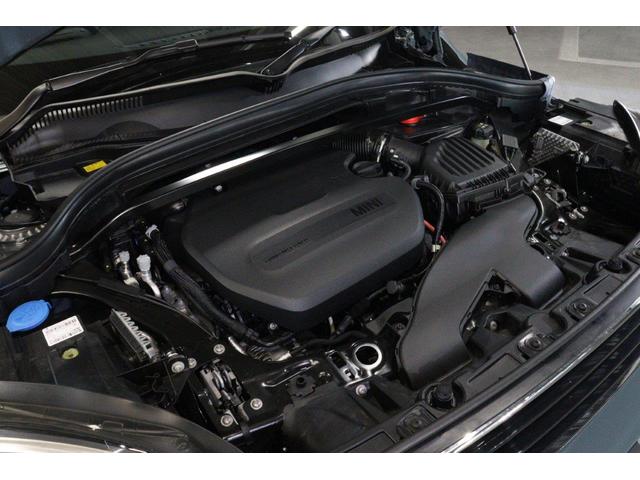 ＭＩＮＩ クーパーＤクロスオーバファーストＰクラシックトリム　ＭＩＮＩ認定中古車　クロスシート　フロント・シートヒーターＬＥＤヘッドライト　アクティブ・クルーズコントロール（ＡＣＣ）ＭＩＮＩ・純正ナビゲーション　前後バンパーセンサー　リアビュー・カメラ（10枚目）