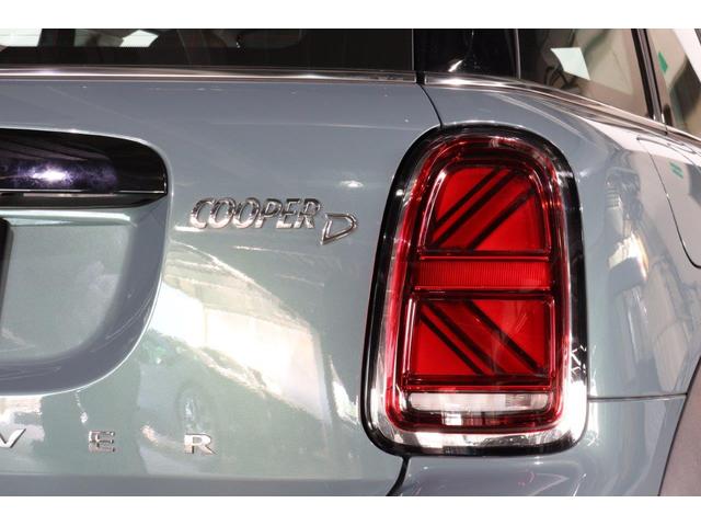 ＭＩＮＩ クーパーＤクロスオーバファーストＰクラシックトリム　ＭＩＮＩ認定中古車　クロスシート　フロント・シートヒーターＬＥＤヘッドライト　アクティブ・クルーズコントロール（ＡＣＣ）ＭＩＮＩ・純正ナビゲーション　前後バンパーセンサー　リアビュー・カメラ（18枚目）
