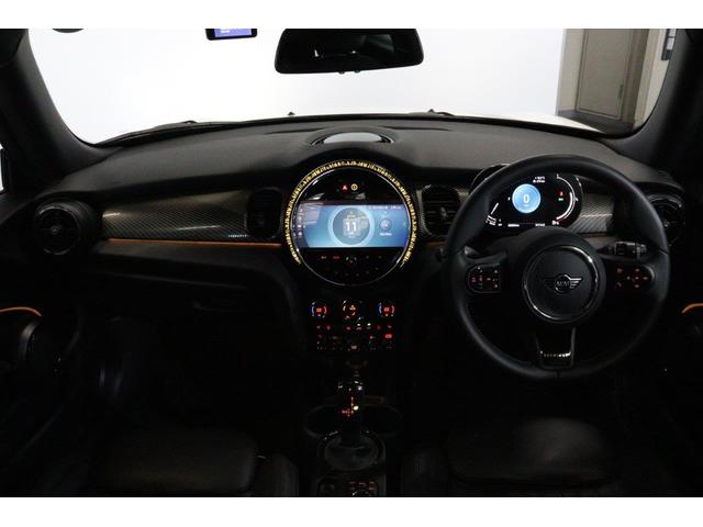 ＭＩＮＩ クーパー　レゾリュート・エディション　ＭＩＮＩ認定中古車　２０２３年モデル　レゾリュート・エディション／特別仕様車　ＹＯＵＲＳ　スポーツ・レザーシート　シートヒーター　ブラックルーフ＆ミラーキャップ　衝突軽減ブレーキ　スマートキー（15枚目）