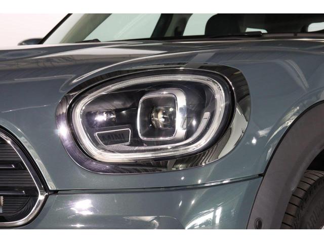 ＭＩＮＩ クロスオーバー　バッキンガム　ＭＩＮＩ認定中古車　２０２２年モデル　特別仕様車　ＬＥＤヘッドライト＆テールライト　前後バンパーセンサー　アクティブ・クルーズコントロール（ＡＣＣ）スマートキー（13枚目）